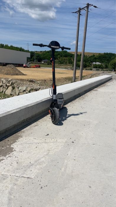 Vand trotineta electrica kukirin g2