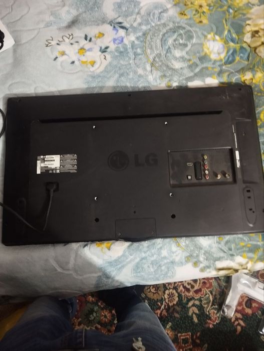Телевизор lg. В рабочем состоянии