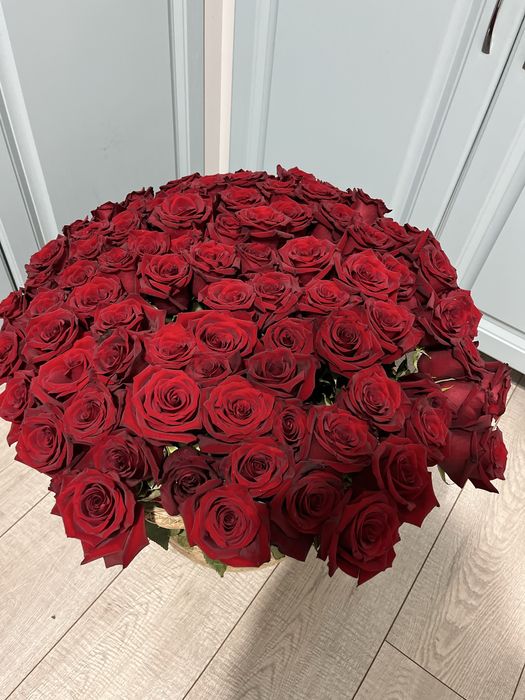 Цветы продам розы