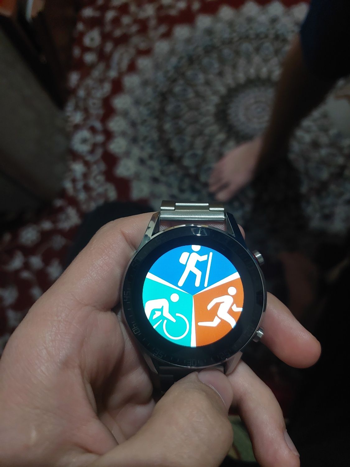 Продается спортивный оригинал Smart Watch