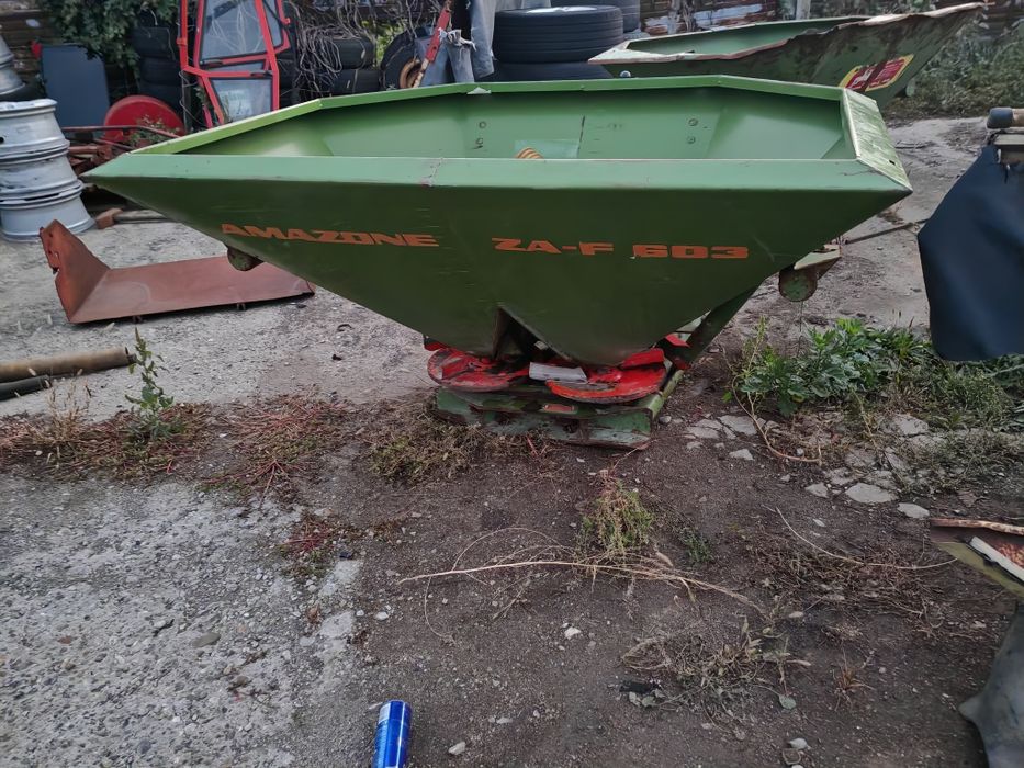 MIG împrăștiat Azot Amazone 600kg cu 2 talere
