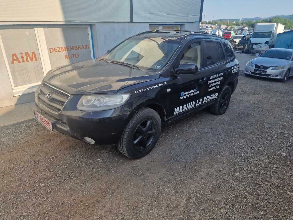 Dezmembrez Hyundai Santa FE 2.7 benzina 139 KW an 2008