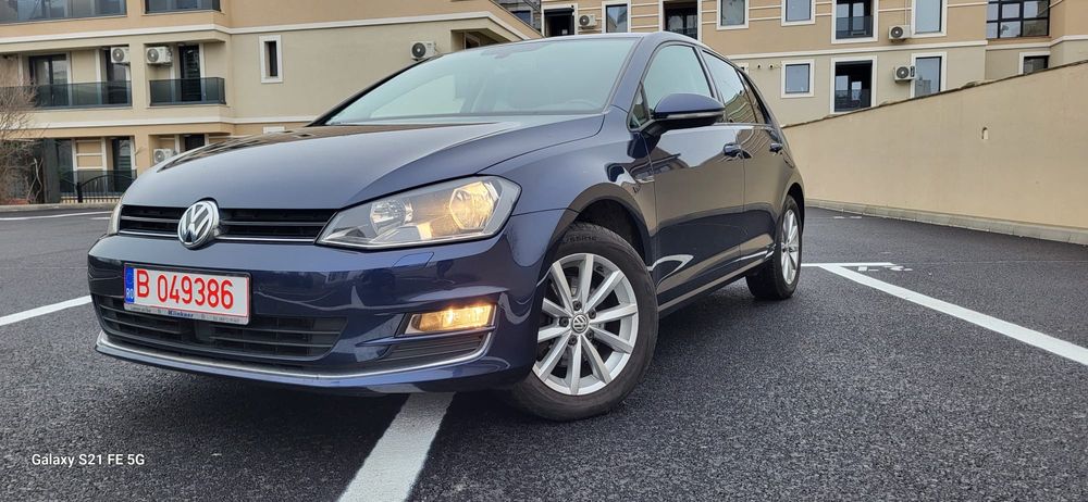 Volkswagen Golf 7 1.6 TDI Lounge Edition Hatchback