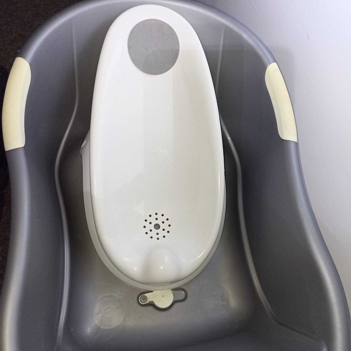 Cădiță de baie pentru bebeluși cu suport și scurgător