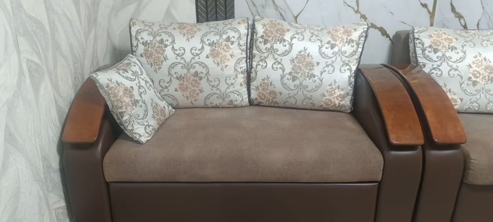 Диван, малый диван