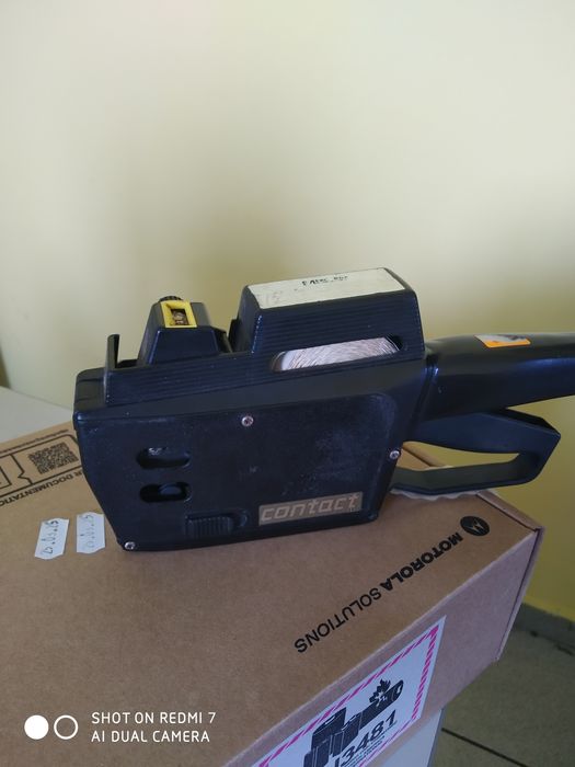 Маркиращи клещи за етикети