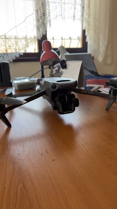 DJI Mavic 3 Pro Fly More Combo