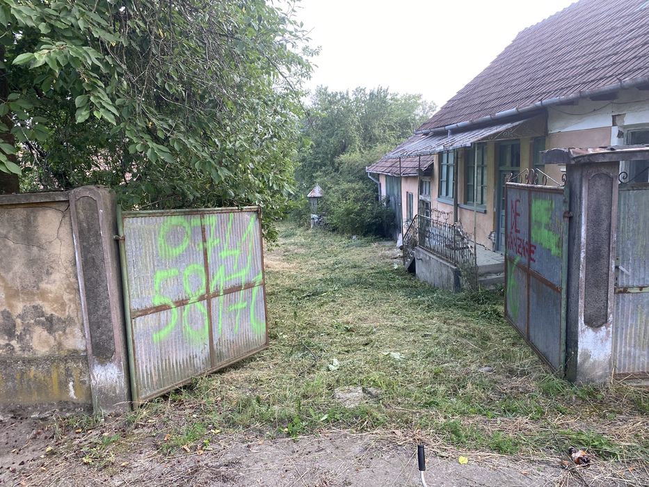 casa cu teren 20 ari
