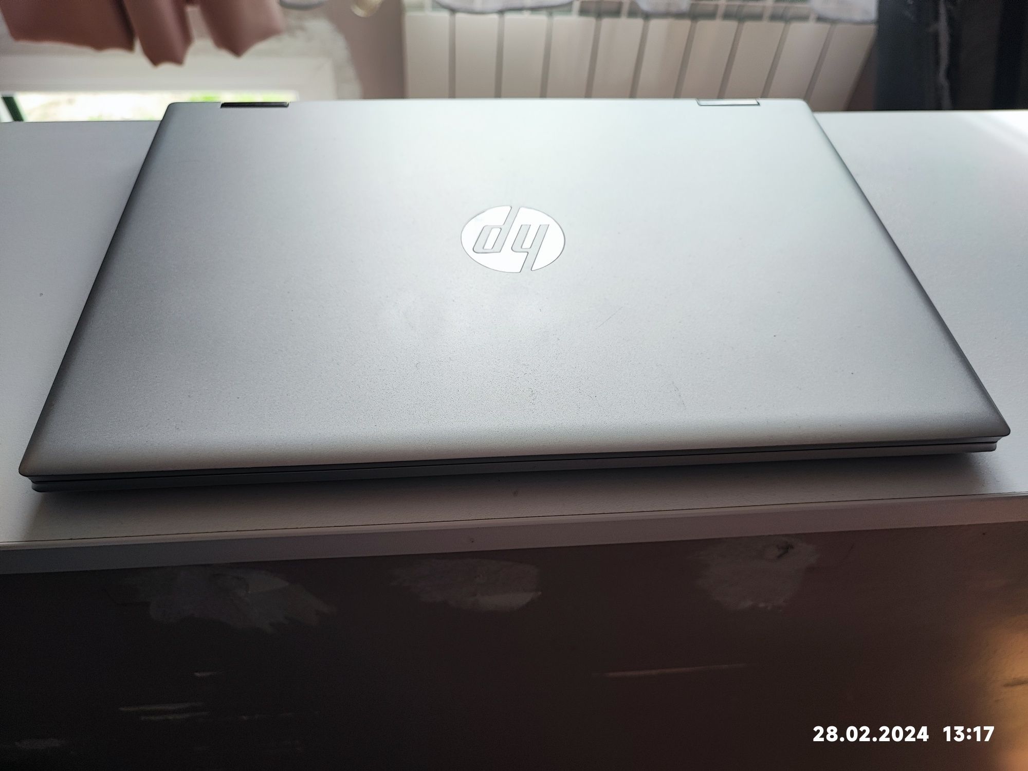 Продавам HP Pavilion x360 14" Touch i3 10th gen. 8GB 128GB M2