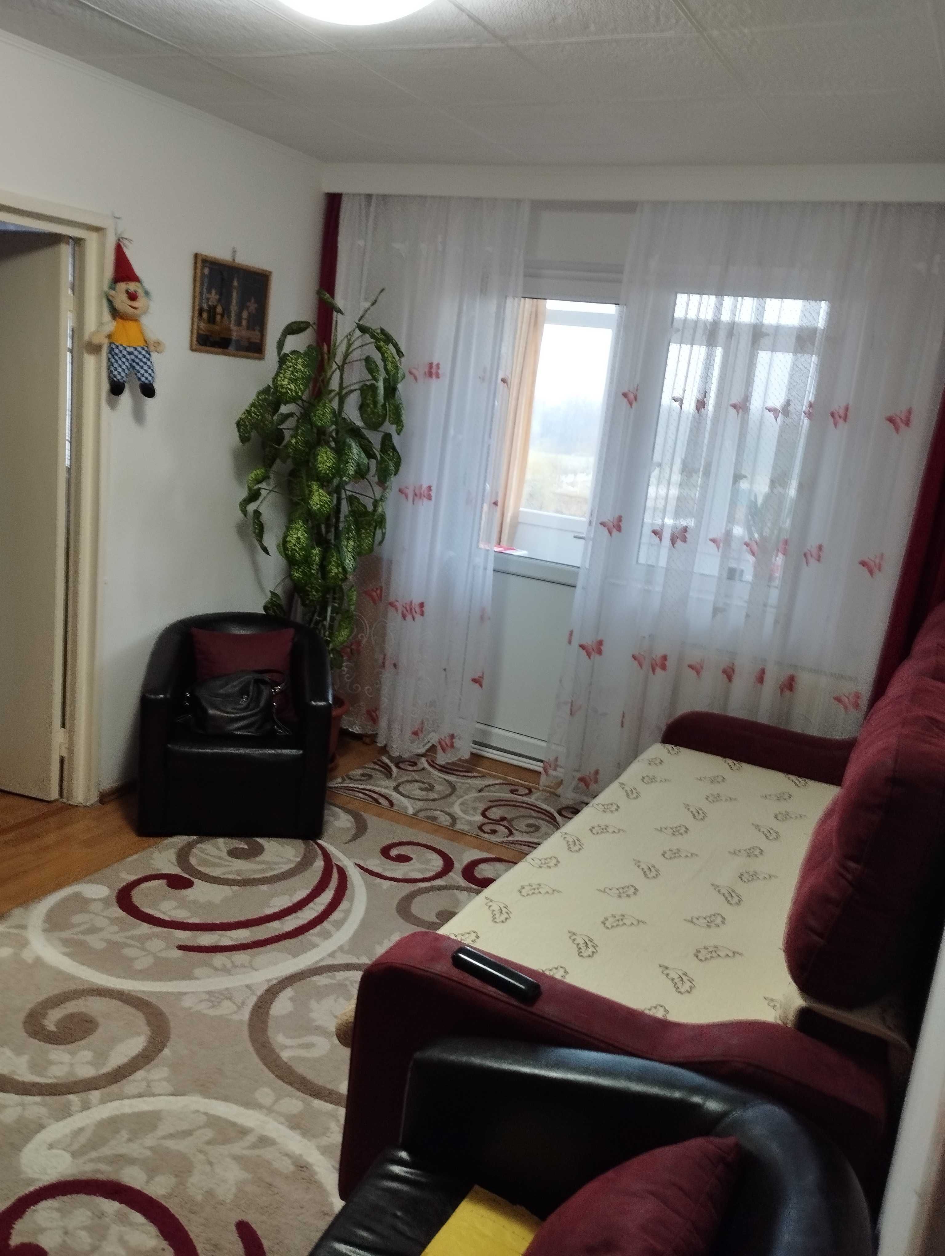 Imobiliare/ Apartamente  de vânzare 2 camere Florești Prahova