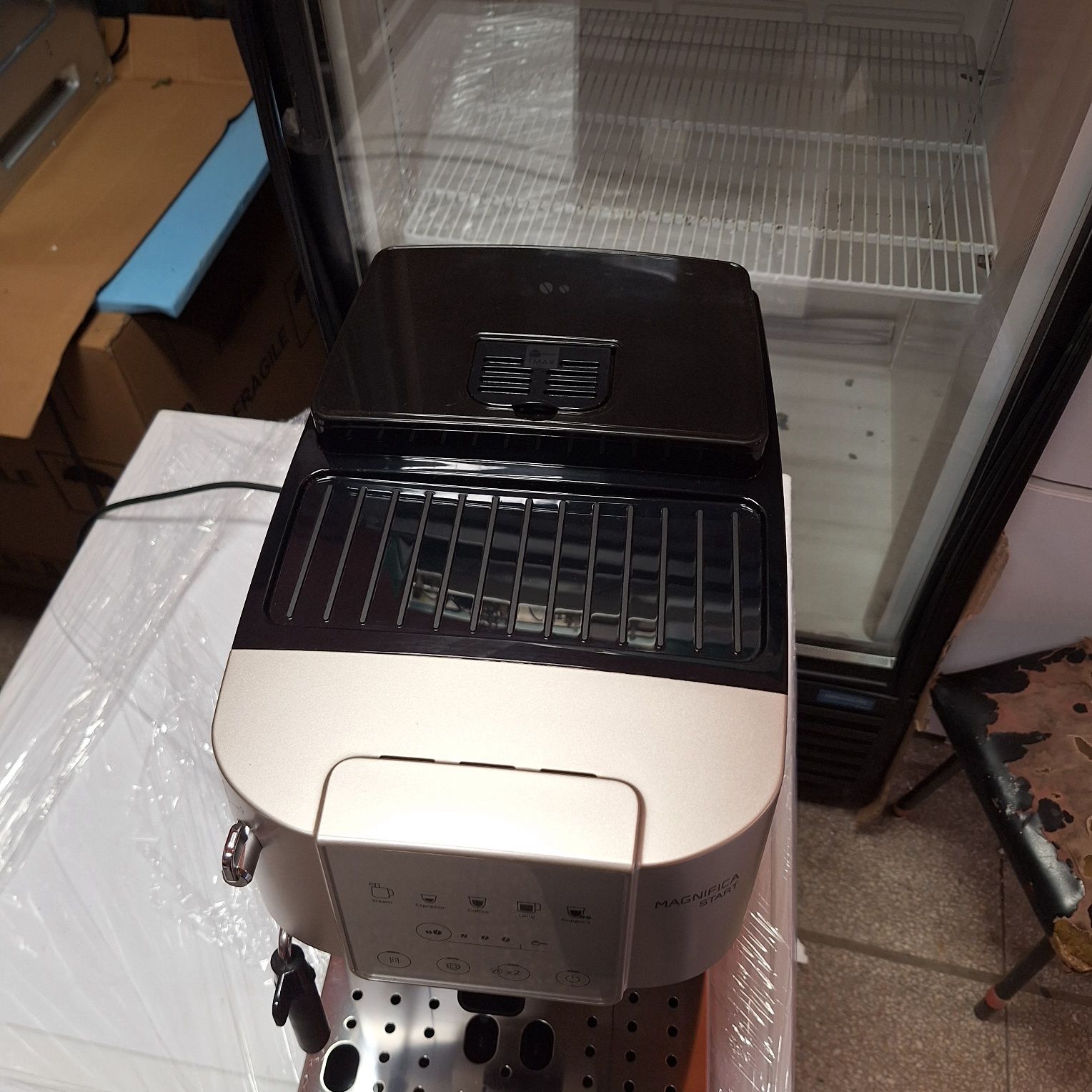 Delonghi magnifica Start - гаранция 6 месеца + доставка за София