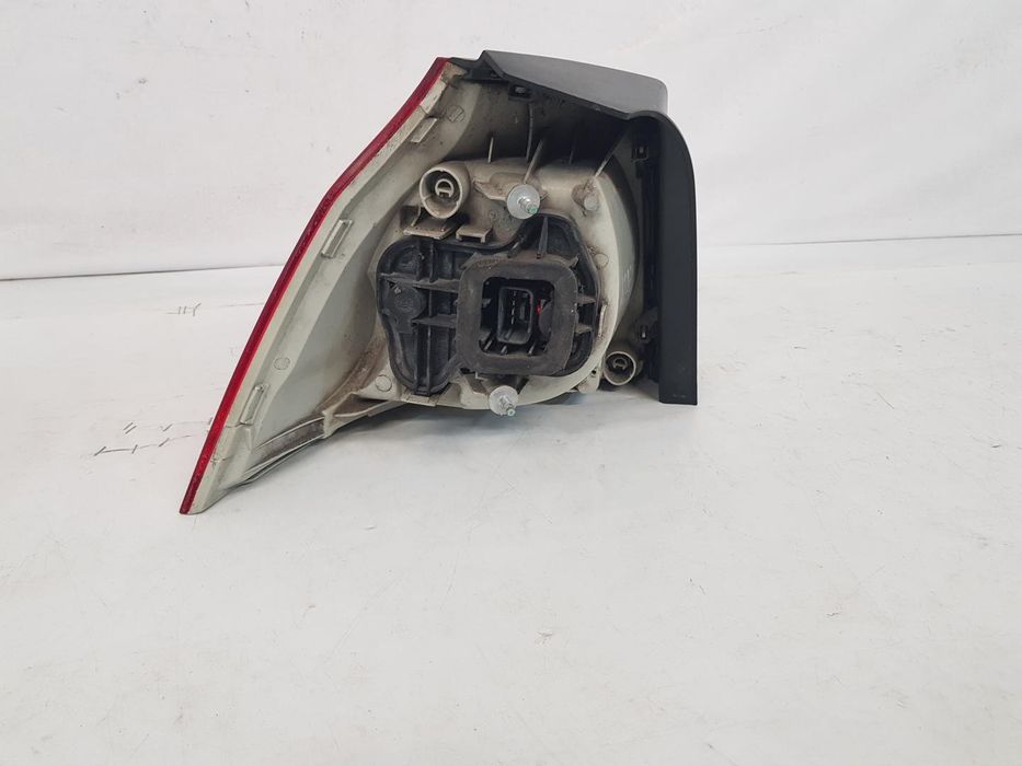 Stop dreapta pe aripa VW Golf 5 hatchbak dupa 2004