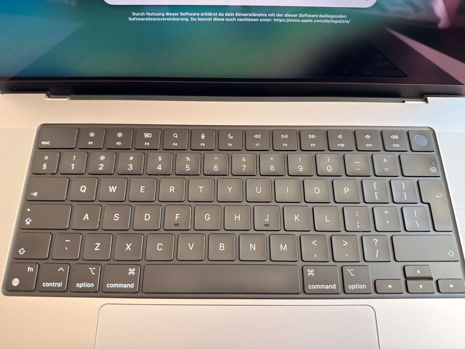 MacBook Pro M2 Max 16-inch Space Gray | RAM 32 | 1 TB SSD