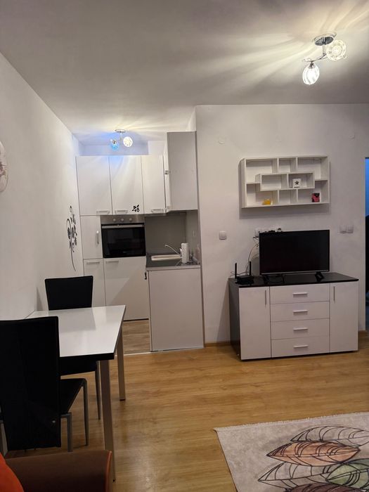 Дава се под наем Едностаен апартамент в Пловдив, Сточна гара - 43 кв.м за 306 € - Снимка #1