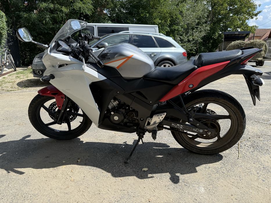 Cbr 125r jc50 2017