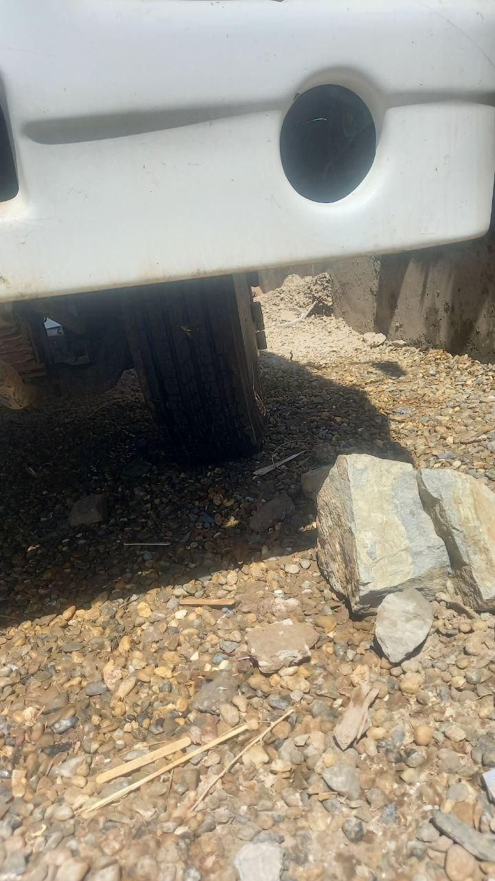 Isuzu грузовик продаётся