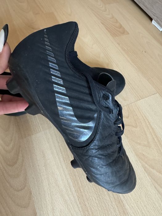 Оригинални бутонки Nike LEGEND 7 ACADEMY MG ! 41 н