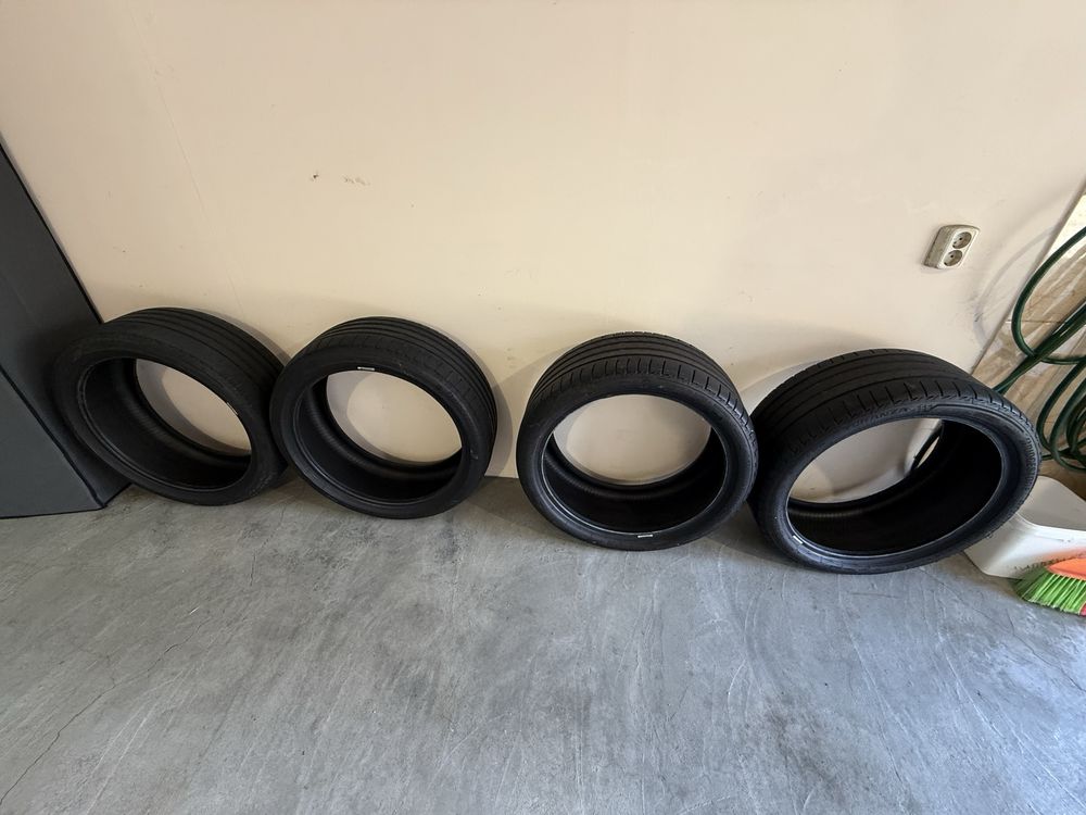 225/40/19 и 255/35/19 - Bridgestone Turanza T005 Runflat