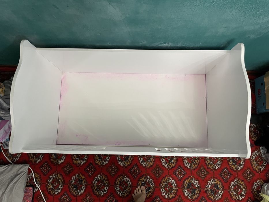 Bolalar maneji divanchasi