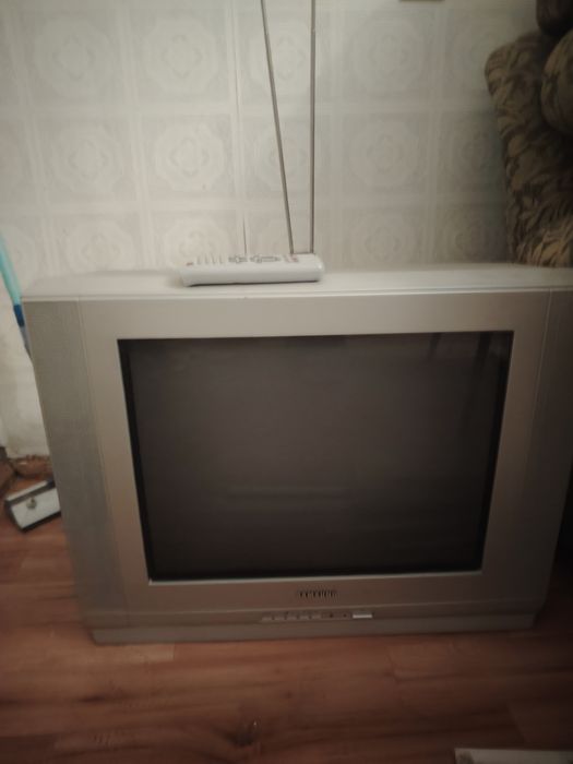 Продам телевизор в отличном состоянии