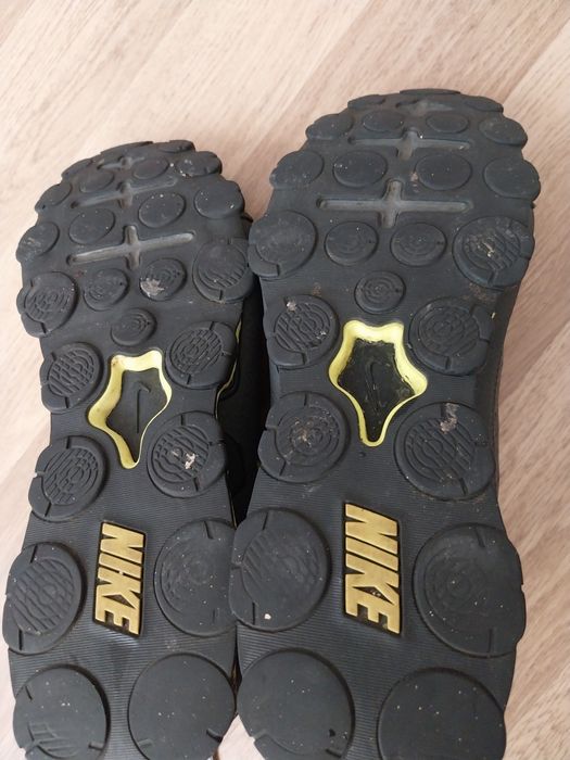 Adidasi originali Nike nr.44