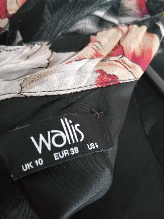 Rochia Wallis vaporoasa model floral masura 38 Made in Romania