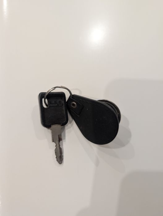 Breloc și Cheie DACIA - vechi de piele