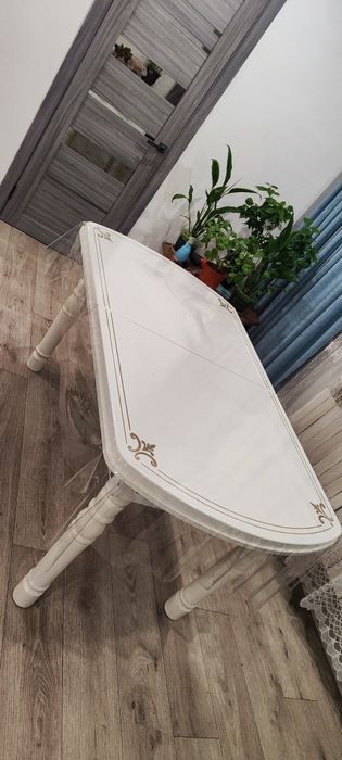 Продам раздвижной стол