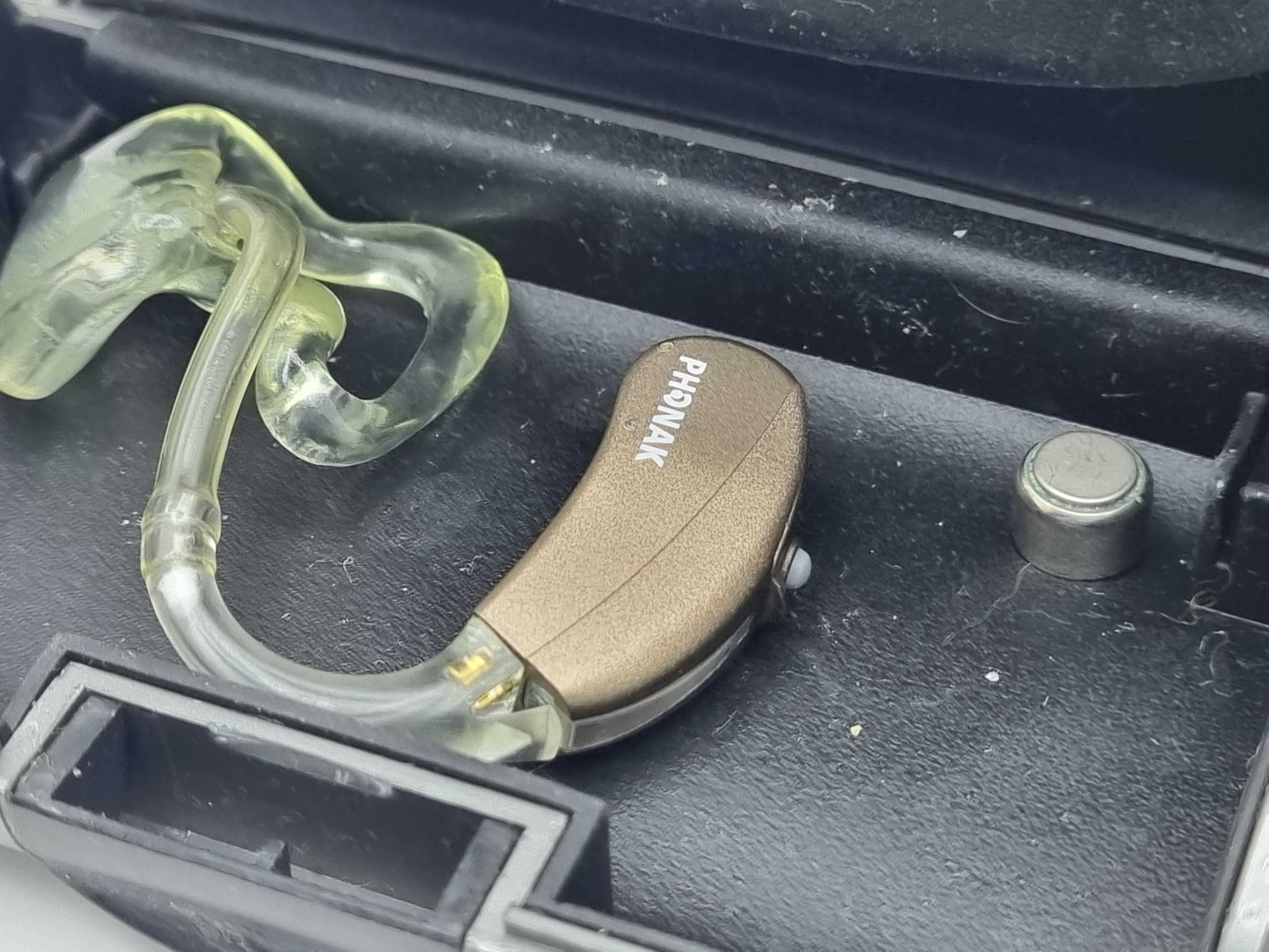 Слухови апарати Phonak Versata micro и Una M