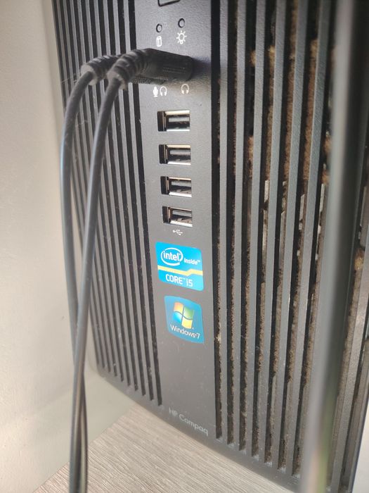 Vând calculator complet