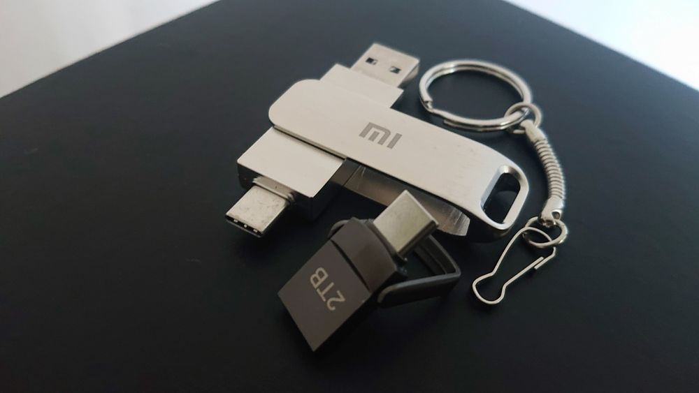 Флашка XIAOMI 2TB 2в1 с два накрайника