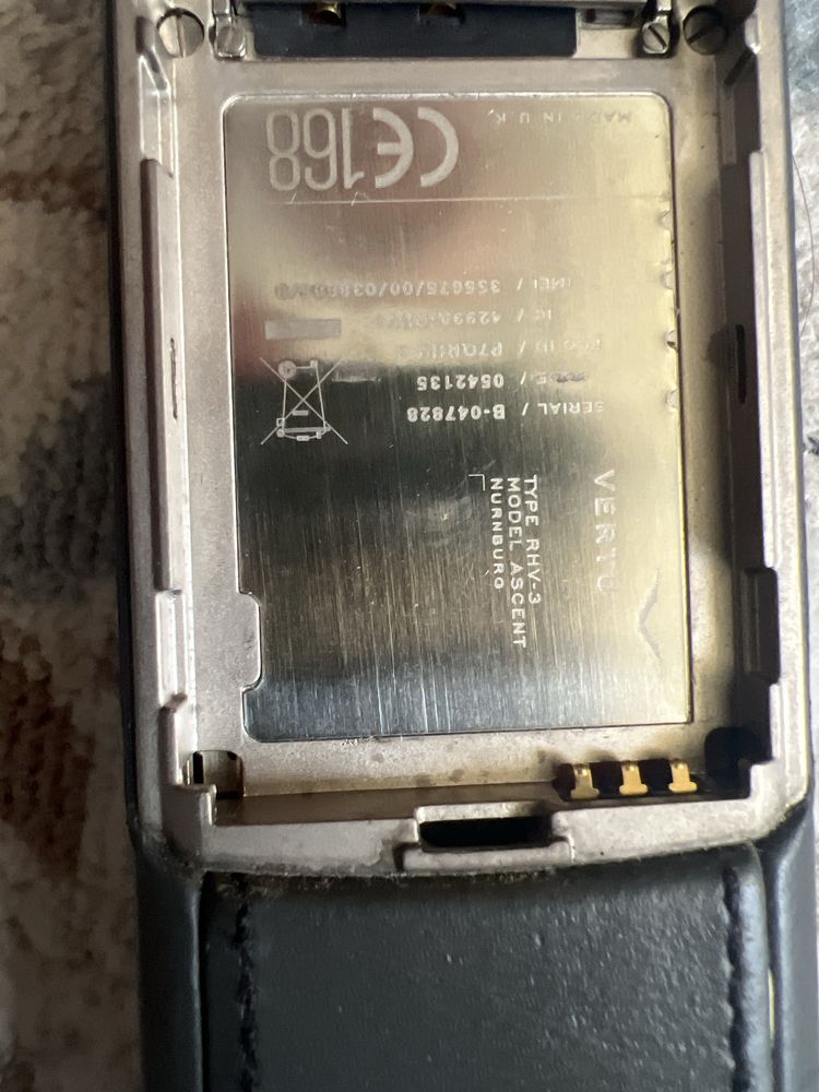 Продаеться vertu акцент