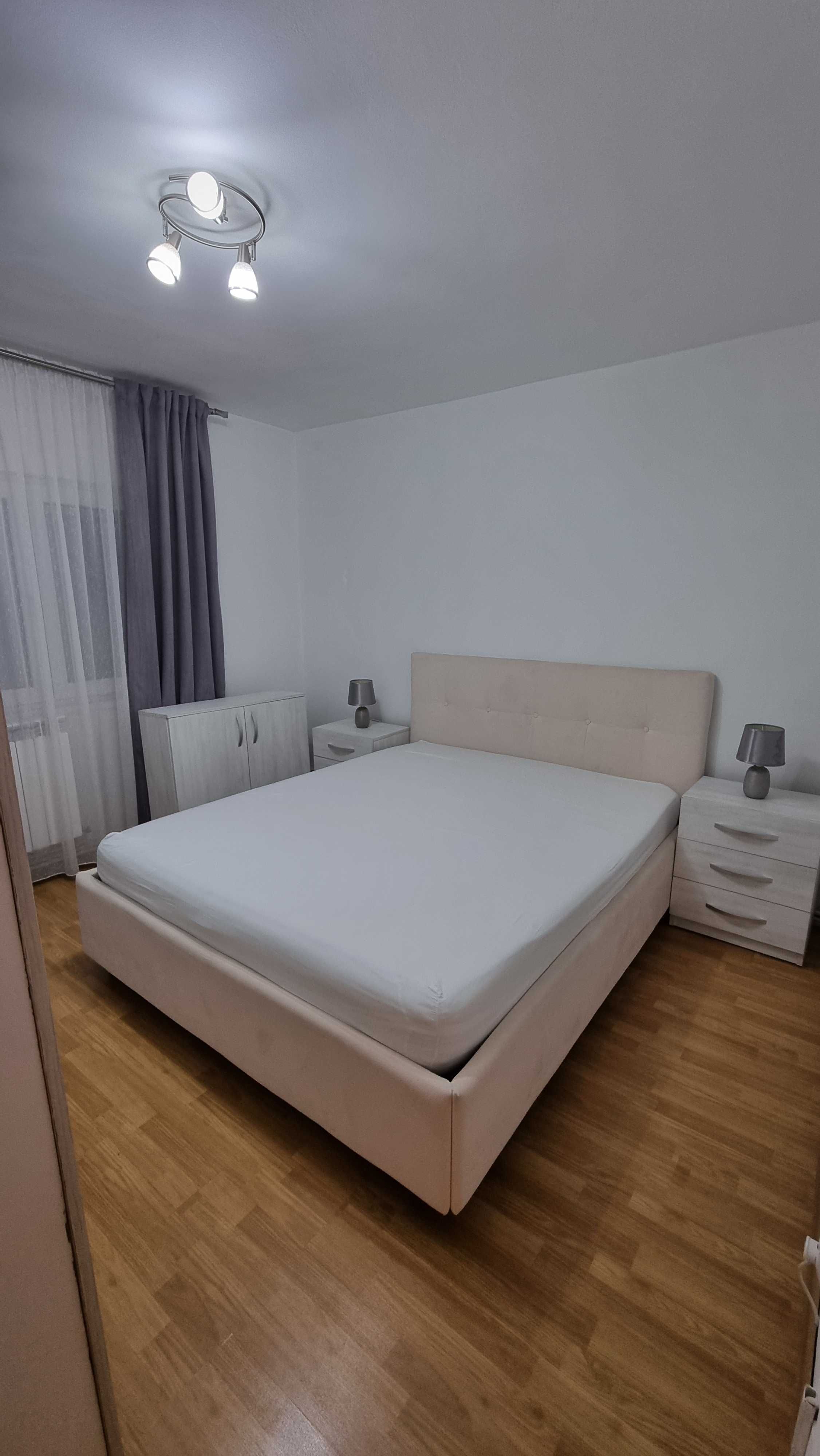 2 camere, 55mp, et. 1, decomandat, Confectii, Unitatea Militara Barlad