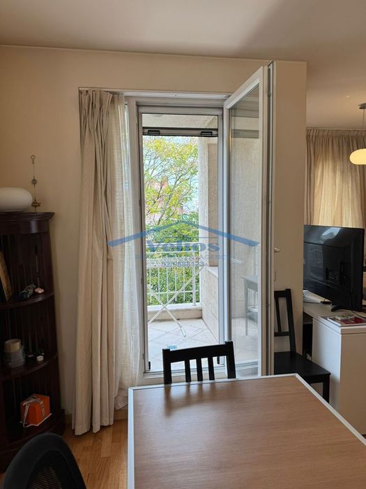 Дава се под наем Двустаен апартамент в София, Център - 72 кв.м за 650 € - Снимка #1