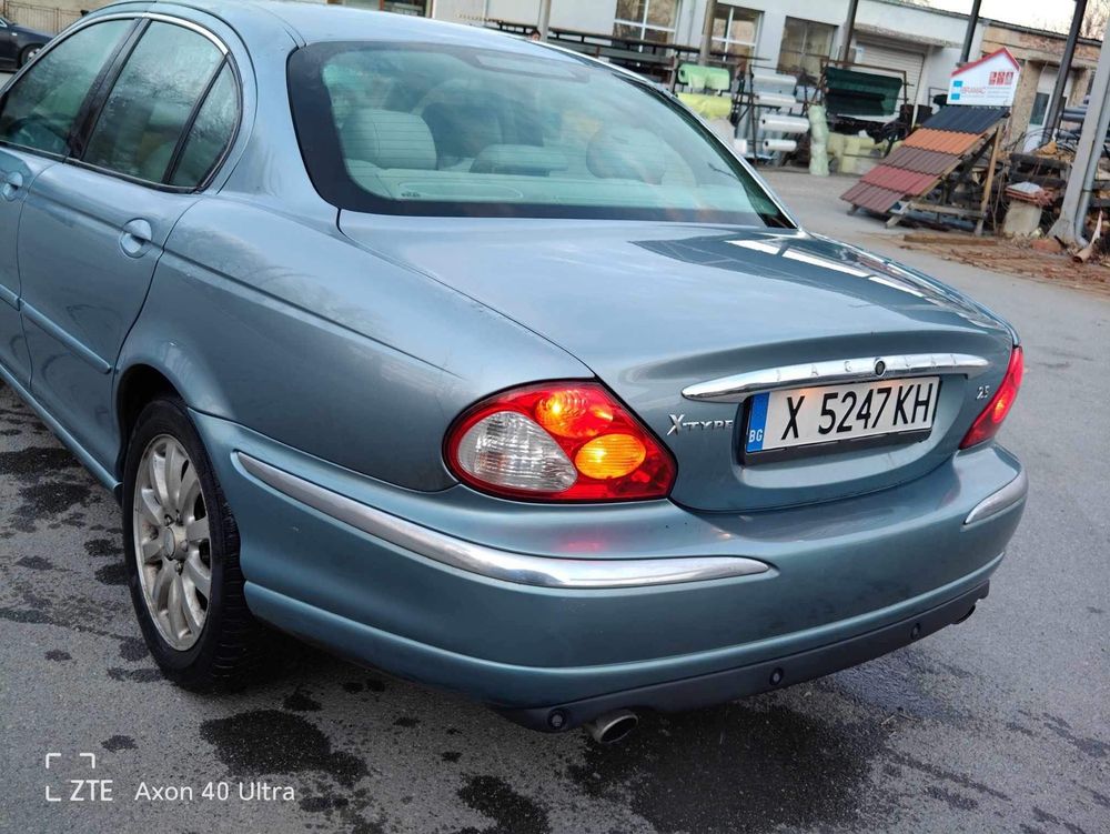 Jaguar X type 2.5i