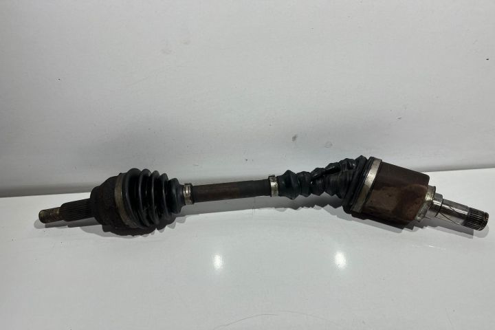 Planetara stanga fata 2.2 SD4 224DT Land Rover Range Rover Evoque L53