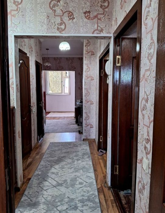 Продаётся на Карасу-6 2ком