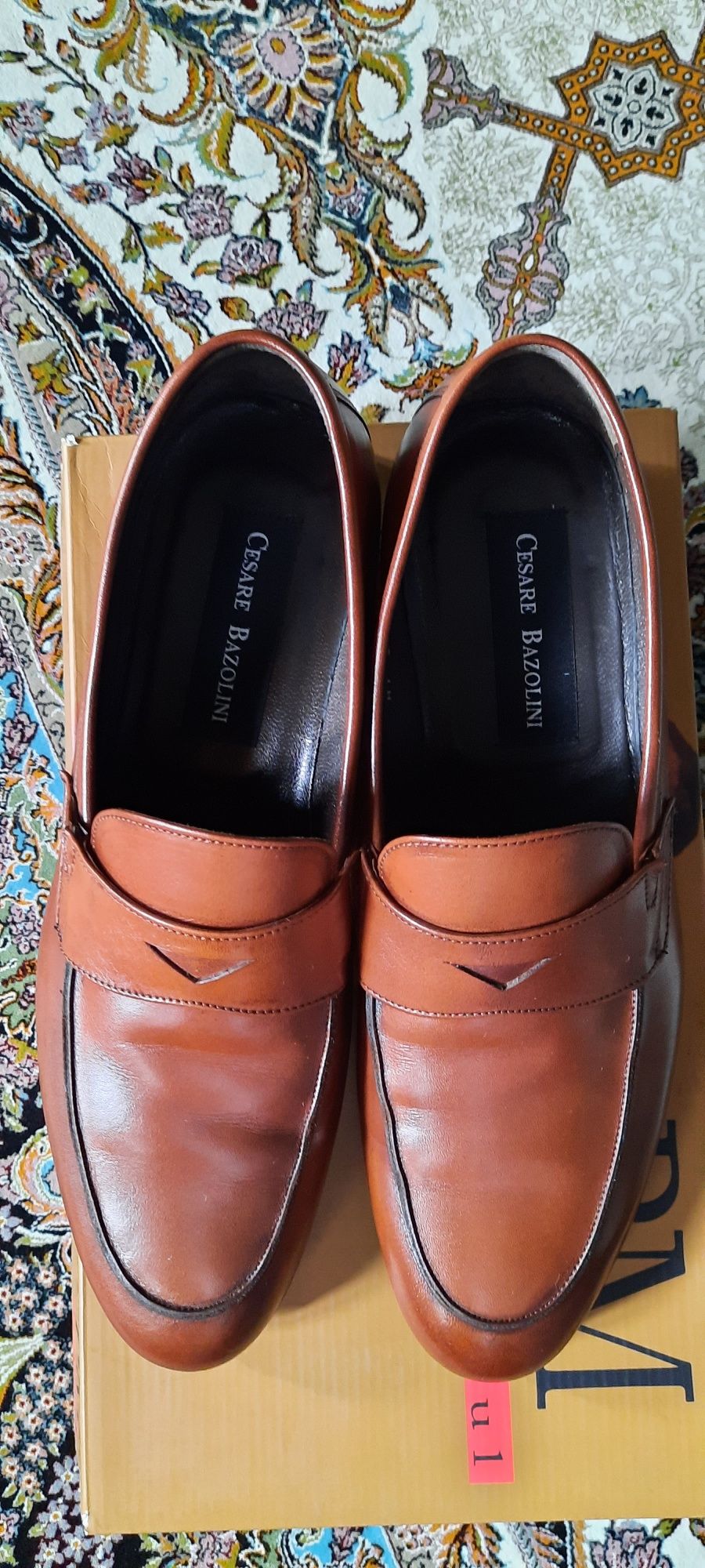 Люксовая мужская обувь из натуральной кожи.