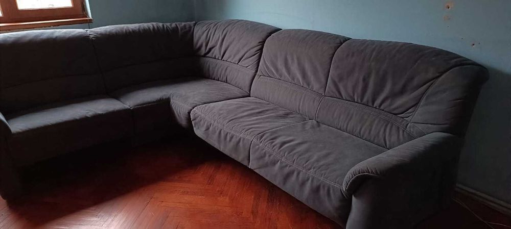 Colțar albastru din piele întoarsă, STARE PERFECTĂ 270 x 215