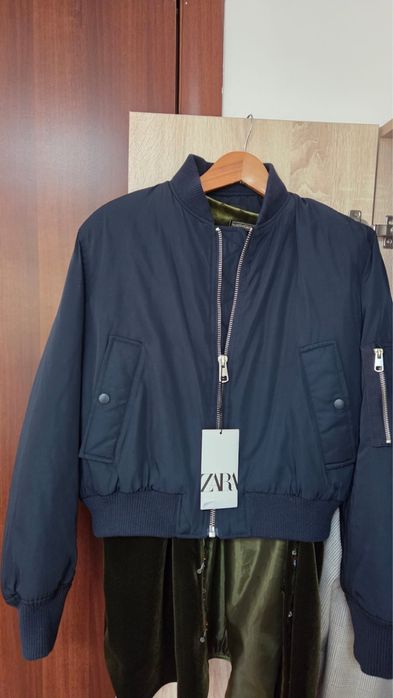 Продам куртку Zara, размер 46