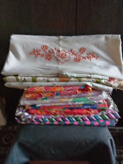 Продаю ткани,ситец,наволочки и пододеяльники