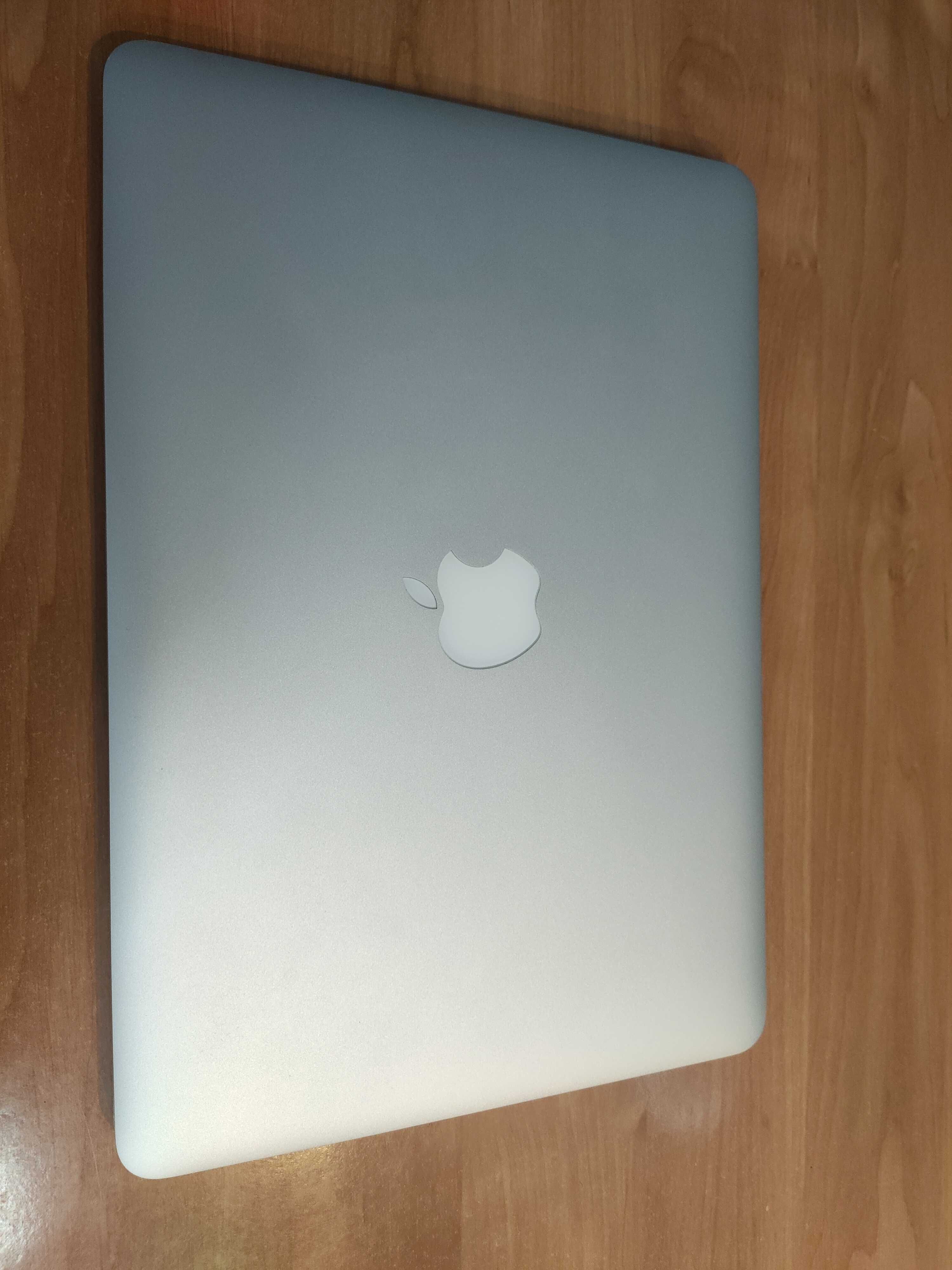 Vand Macbook Pro 13 Early 2015