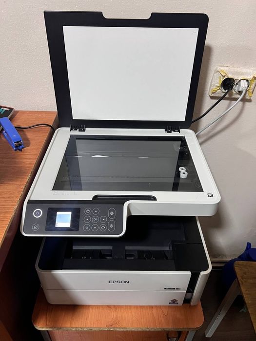 Epson m2170 printer sotiladi