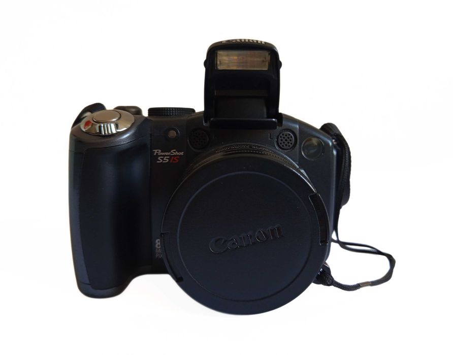 Фотоапарат с камера Canon PowerShot S5 IS Digital Zoom Camera и чанта