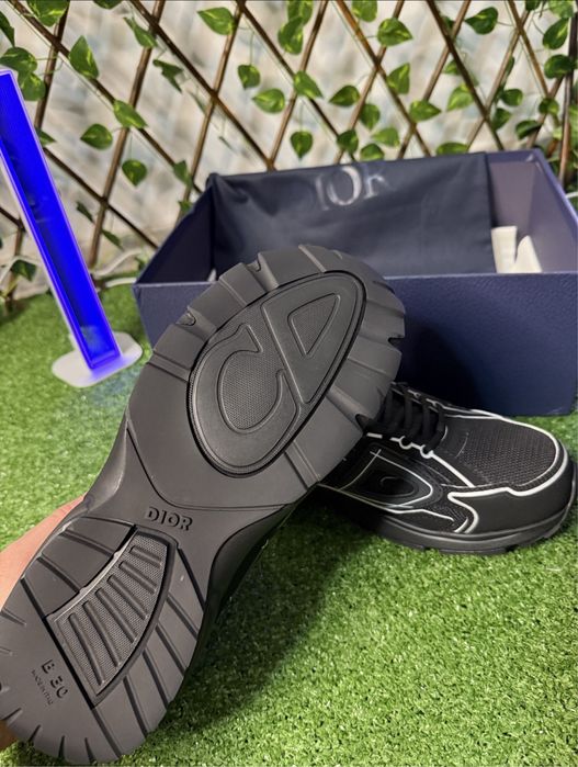 Dior B30