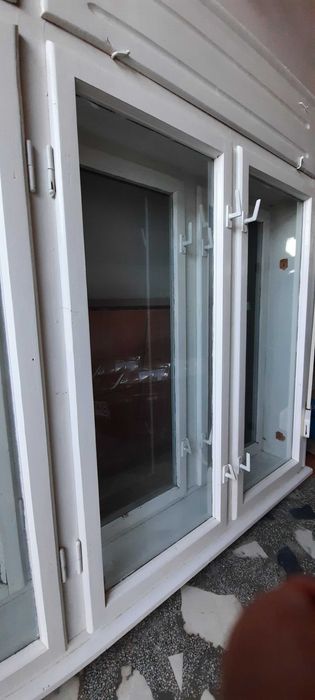 Geamuri din lemn de brad