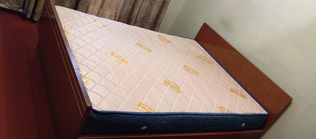 Кровать дубовая  п