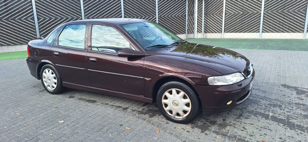 mercedes  c200 cu gpl si vectra b