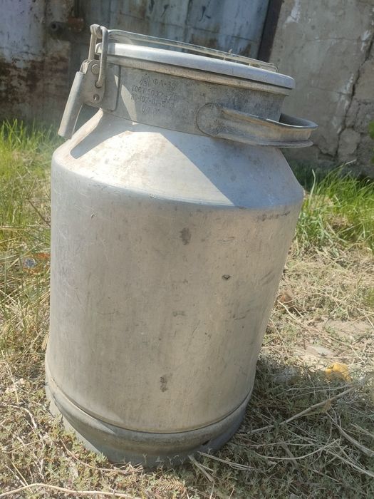 Продам алюминиевый бидон!