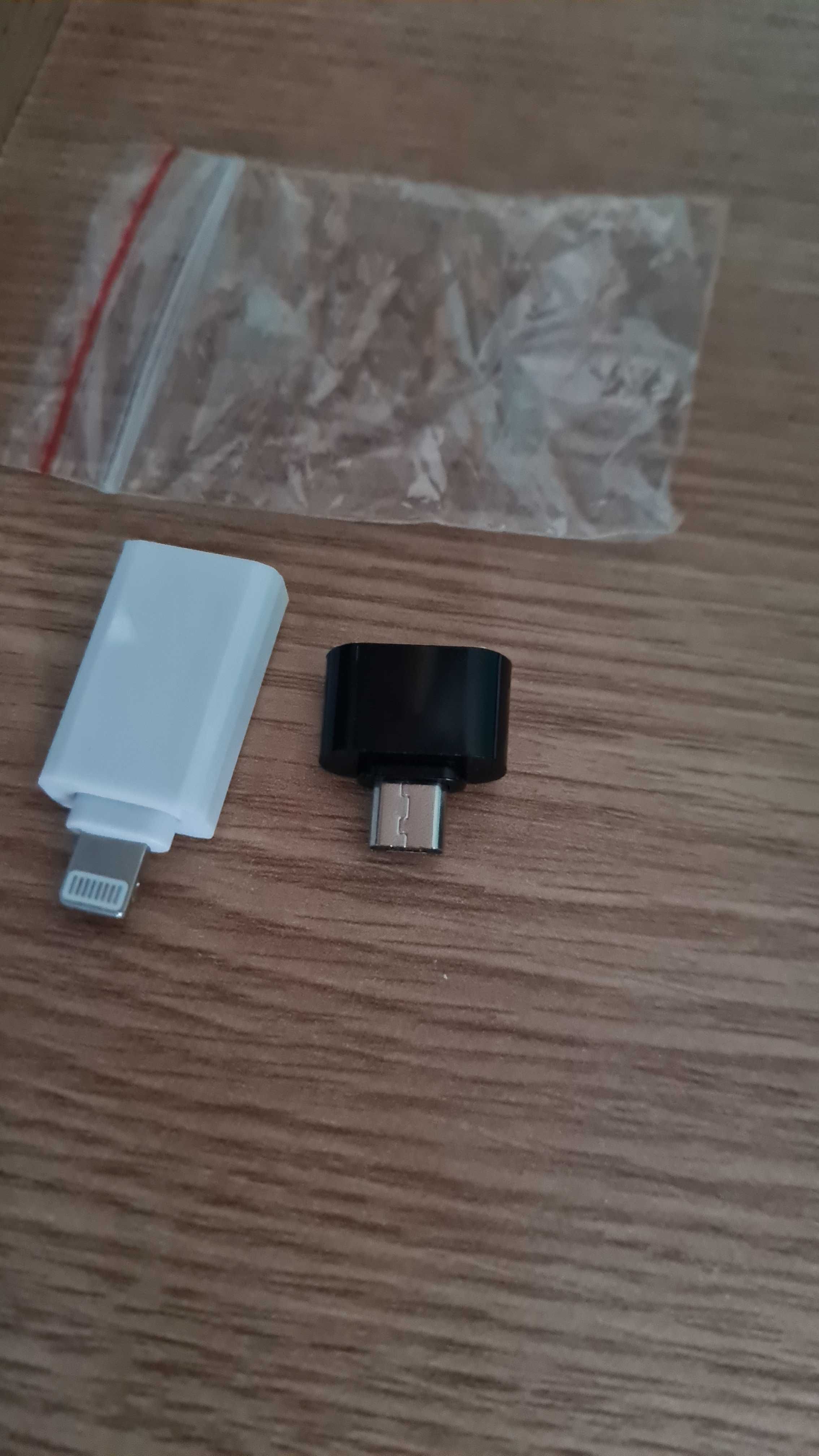 Set adaptoare mufa USB pentru conexiuni iphone si microusb